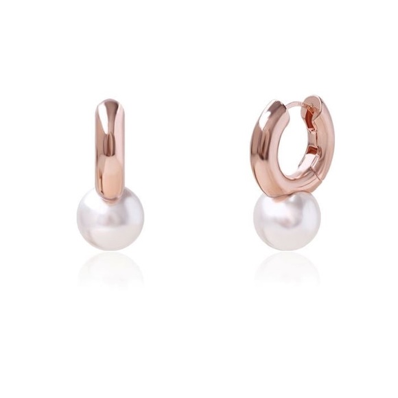 NIB Korean Brand Luvre Paris Shomei Pearl Ring Earrings - Picture 3 of 5